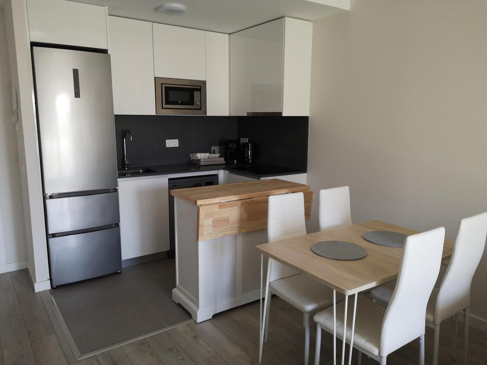 Apartamento Playa Valle Niza Малага Екстер'єр фото